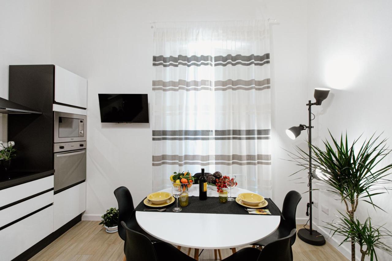 Les Amis Apartment Syracuse ภายนอก รูปภาพ